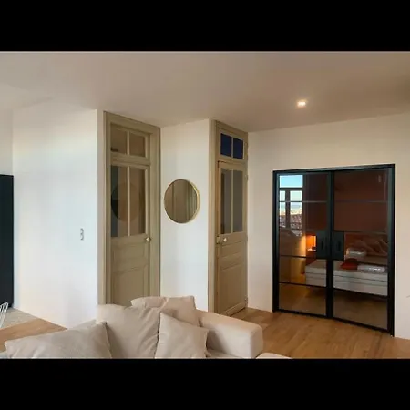 La Grande Bleue Deux Vue Апартаменты *